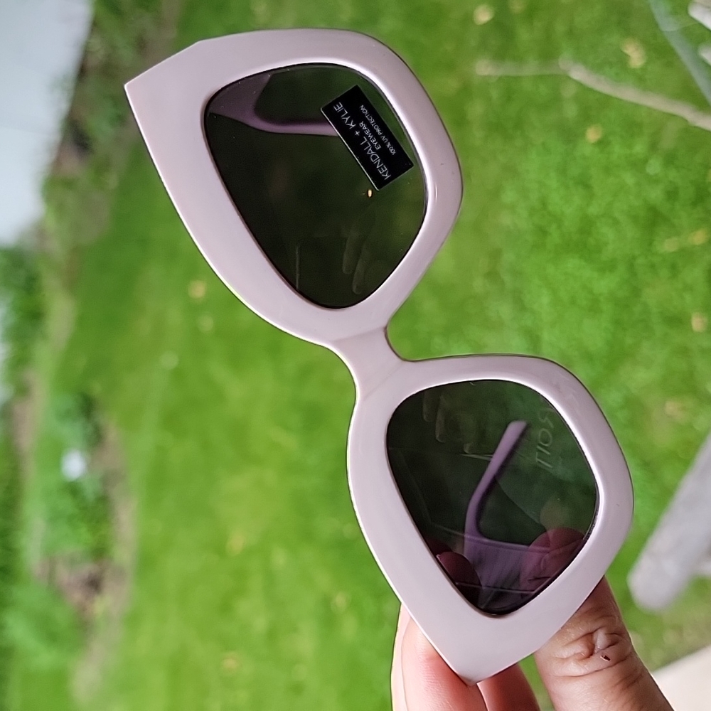 Chunky Cat-Eye Sunglasses